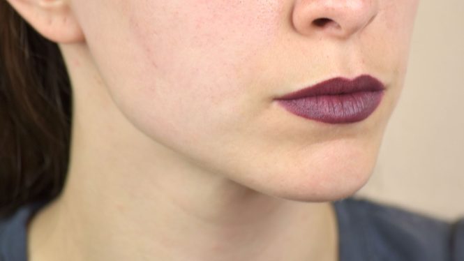 Featured image for How to Apply Lipstick
